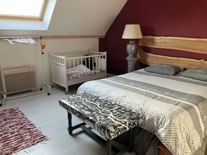 1 غرفة نوم وواي فاي وملاءات أسرّة