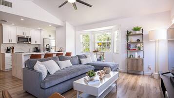 Smart TV, videojuegos y libros