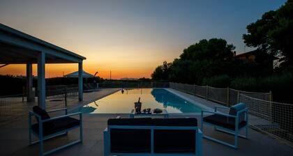 Salicornia Villa with pool and jacuzzi Egadi islands view