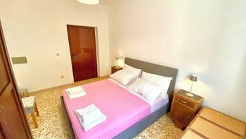 2 slaapkamers, wifi, beddengoed