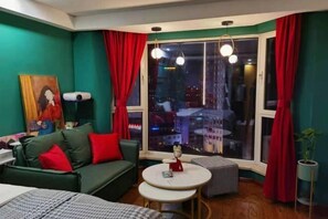 Room - Love Holiday Hotel (Dalian Zhongshan Square Railway Station) (Dalian)