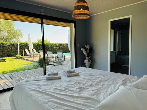 Villa 12 Personnes Avec Piscine à 12 Minutes de L'océan