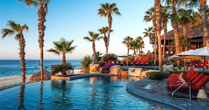 Pool - Hacienda Del Mar Master Suite 1BR2B, Request Date (Cabo San Lucas)