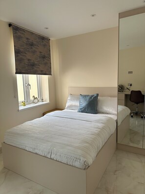 2 quartos, ferros/tábuas de passar roupa, Wi-Fi