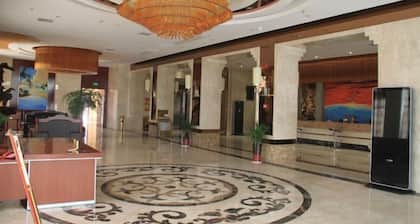 Barry Gallery along the River hotel