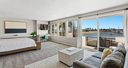 Sunrise on the Bay, Bayfront, A/C, Bikes & Firepit!