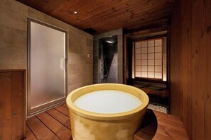 Room - Kokon Tengachaya (Osaka)