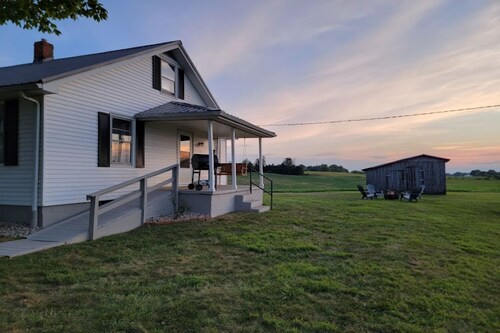 Sweet Home Magnolia-Farmhouse/Fishing                     