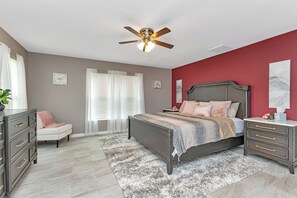 3 bedrooms, iron/ironing board, travel crib, WiFi