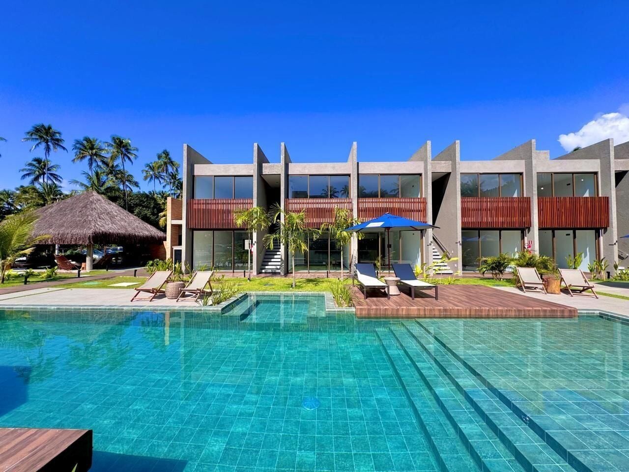 公寓 | 泳池 | 室外游泳池