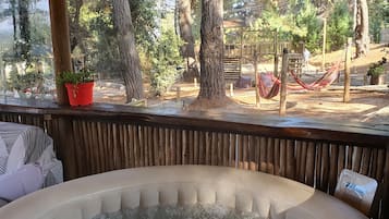 室外 SPA 浴池