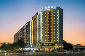 Exterior - Parlor Hotel (Dongguan)
