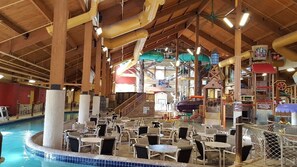 Pool - Unforgettable Family Fun at Wyn. Glacier Canyon- Water Park Passes Included-2 Bd (Baraboo)