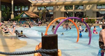 Unforgettable Family Fun at Wyn. Glacier Canyon- Water Park Passes Included-2 Bd