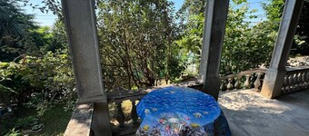 Soothing villa with WiFi in beautiful Batumi