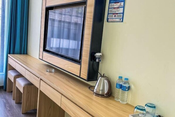 Ảnh chưa phân loại, 1 trong số 9 ảnh, nút