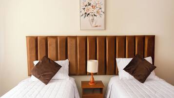 3 Schlafzimmer, Bügeleisen/Bügelbrett, WLAN, Bettwäsche