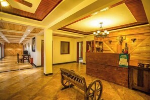 Interior - Meigonghe Inn (Jinghong)