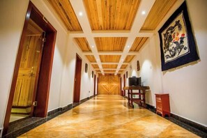 Interior - Meigonghe Inn (Jinghong)