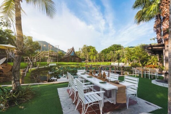 Outdoor pool - Naina Resort & Spa Phuket (Phuket)