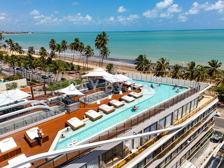 2 outdoor pools. Setai Yacht By Day by Day