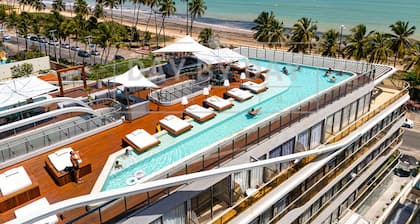 Setai Yacht By Day by Day