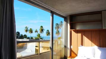 Comfort Studio | Premium bedding, desk, laptop workspace, blackout drapes