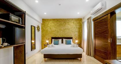 Deluxe Double Room - South Wind Guesthouse