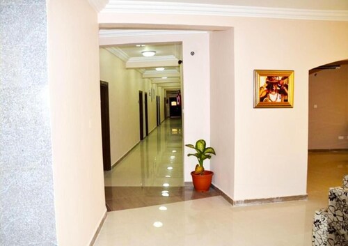 Adachukwu Hotel and Suites