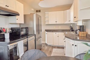 Fridge, microwave, oven, stovetop - Charming 3 bdrm, 2 bath Brick Bungalow with private yard in Rapid City, SD (Rapid City)