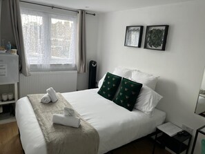 2 Schlafzimmer, Bügeleisen/Bügelbrett, WLAN, Bettwäsche