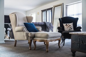 Smart TV 45 pulgadas con canales de televisión digitales