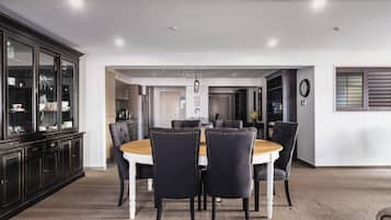 Deluxe Apartment, City View | Living area | 45-inch Smart TV with digital channels