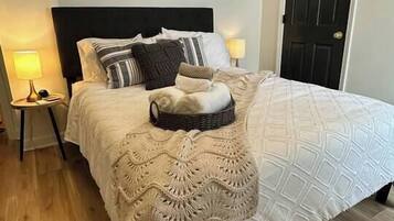 2 dormitorios, escritorio, tabla de planchar con plancha y wifi gratis