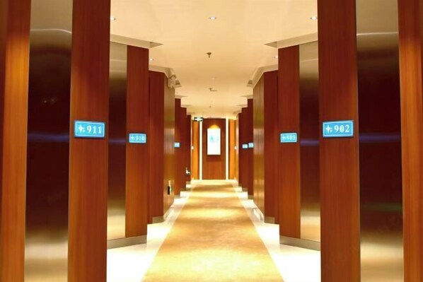 Interior - Xingguang Holiday Hotel (Zhengzhou Zijing East Street Metro Station) (Zhengzhou)