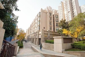 Exterior - Mizilan Zhengzhou Hotel (Guomao 360) (Zhengzhou)