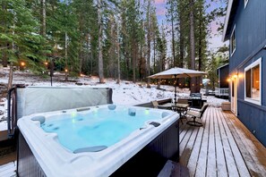 Terrace/patio - Cozy Wooded Haven w/ Hot Tub near Heavenly Village (South Lake Tahoe)