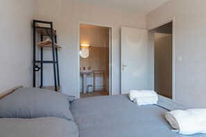 1 habitación, wifi y ropa de cama 