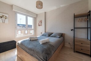 1 bedroom, WiFi, bed sheets