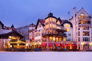 Exterior - Elegant 4BR Creekfront | Arrabelle Vail Stay (Vail)