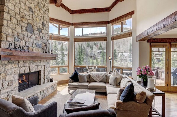 TV, fireplace, DVD player - Elegant 4BR Creekfront | Arrabelle Vail Stay (Vail)