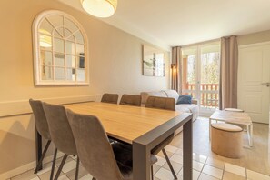Dining - Appt 2 pièces cabine 6 pers avec piscine, tennis, parking gratuit 157 (Le Touquet-Paris-Plage)