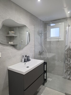 Bidet