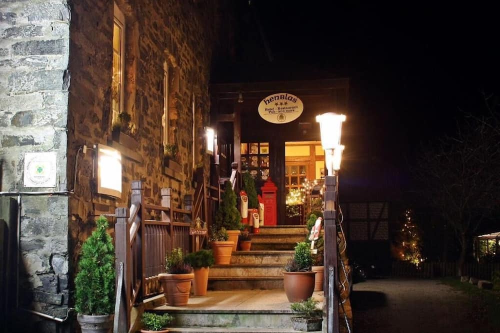 Henblas-Hotel