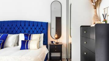 1 chambre, bureau, fer et planche Ă repasser, Wi-Fi