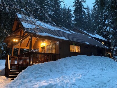 Private Mountain Cabin at Kachess Lake