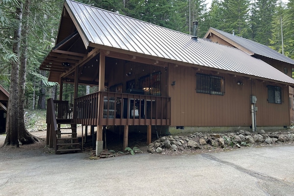 Exterior, summer