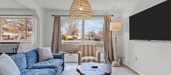 2024 New 3-bedroom house with WiFi, AC in Kokomo