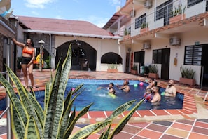 Outdoor pool - HOTEL GUAMO PLAZA (Guamo)