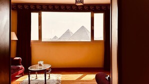 View from property - Pyramids Tower Inn (Giza)